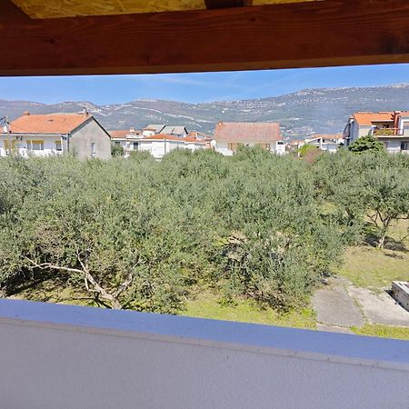 Apartment Paula Kaštela Eksteriør bilde